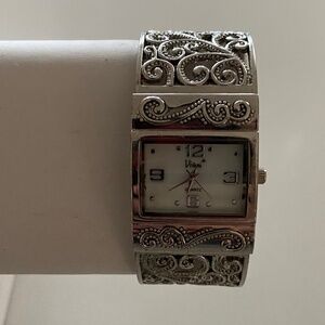Vivani cuff bracelet style quartz watch.
